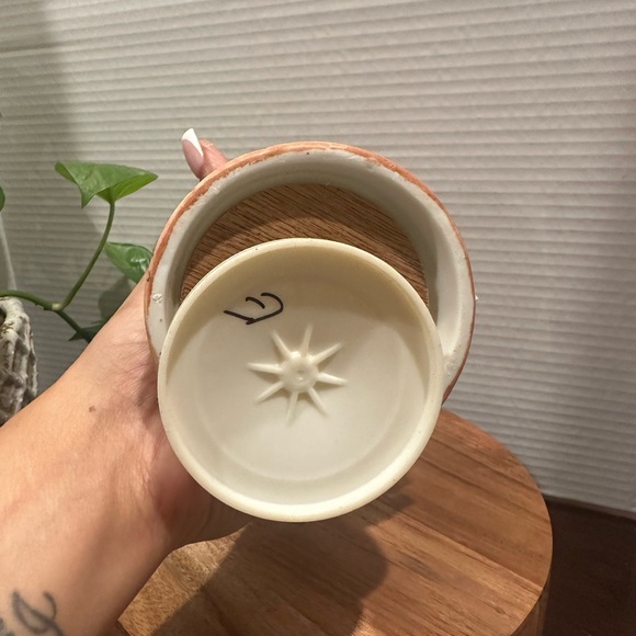 Vintage Revolving Music Box Santa Claus Plays Wish You A Merry Christmas - Picture 10 of 10